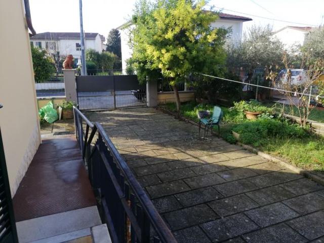 3 camere a 1700 mt da ingegneria
