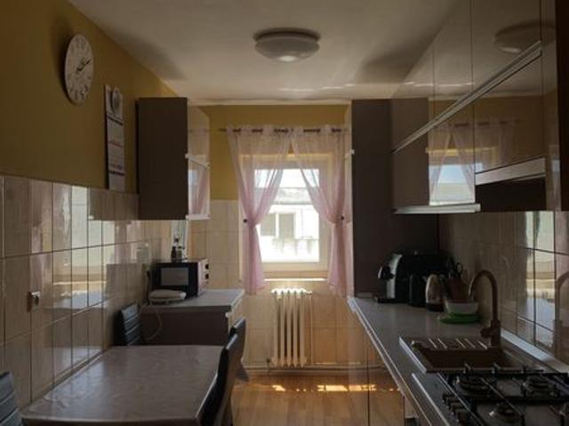 3 camere, apartament de vanzare Covasna judet, Sfantu Gheorghe 8773 •