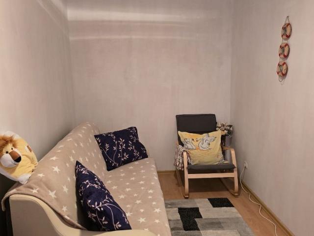 3 camere, apartament de vanzare Constanta judet, Mangalia 9129 •
