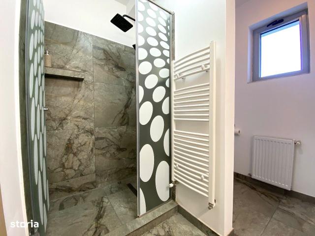 3 camere, apartament de vanzare Constanta judet, Olimp 9047 •