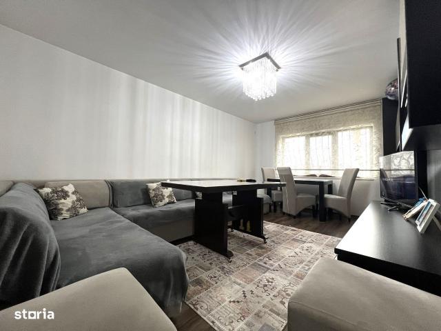 3 camere, apartament de vanzare Constanta judet, Strada Portului 9159 •