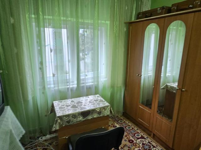 3 camere, apartament de vanzare Botosani judet, Botosani 9213 •