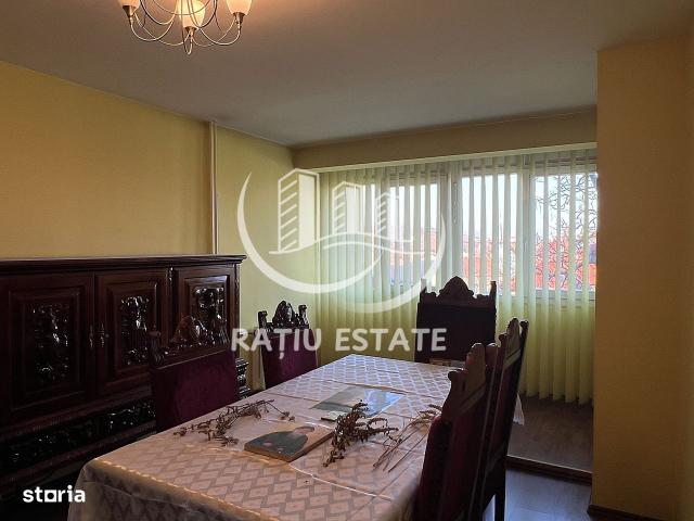 3 camere, apartament de vanzare Bihor judet, Dimitrie Cantemir 9255 •