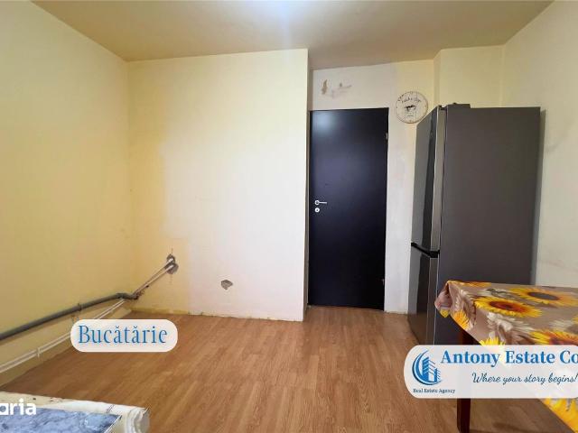 3 camere, apartament de vanzare Bihor judet, Rogerius 9193 •