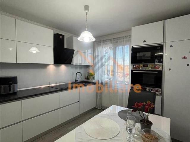 Apartament modern tip an 3 camere str. Coposu rogerius