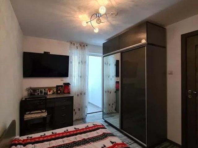 3 camere, apartament de vanzare Braila judet, Viziru 1 8434 •