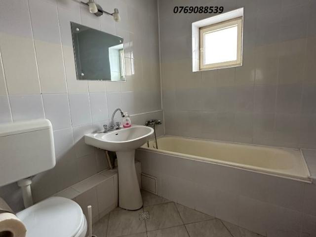 3 camere, apartament de vanzare Bucuresti judet, Pasajul Piata Muncii 9255 •