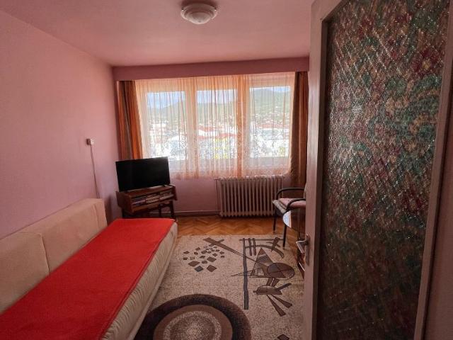 Apartament 3 camere, etaj 10, Bld Iuliu Maniu, Deva