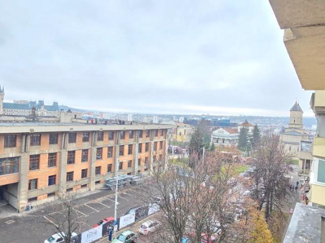 3 camere, apartament de vanzare Iasi judet, Centru 9122 •