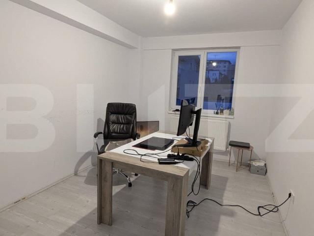 3 camere, apartament de vanzare Iasi judet, Iasi 9210 •