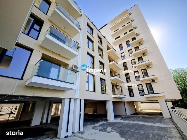 3 camere, apartament de vanzare Iasi judet, Pacurari 6733 •