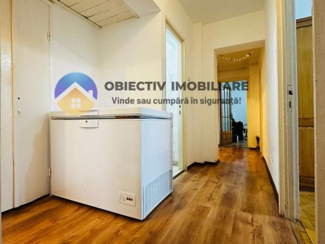 Apartament 3 camere/2 bai/2 balcoane CENTRU Biserica Catolica