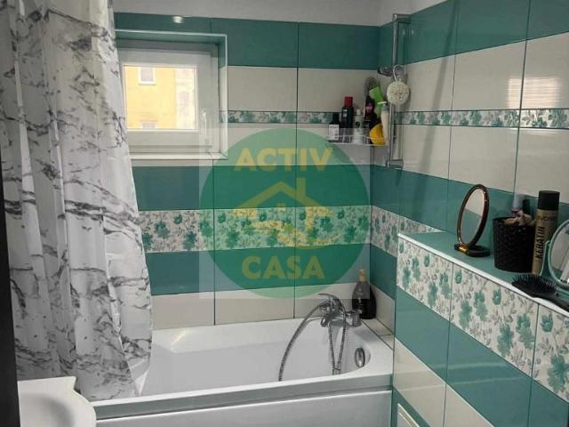 3 camere, apartament de vanzare Neamt judet, Roman 9270 •