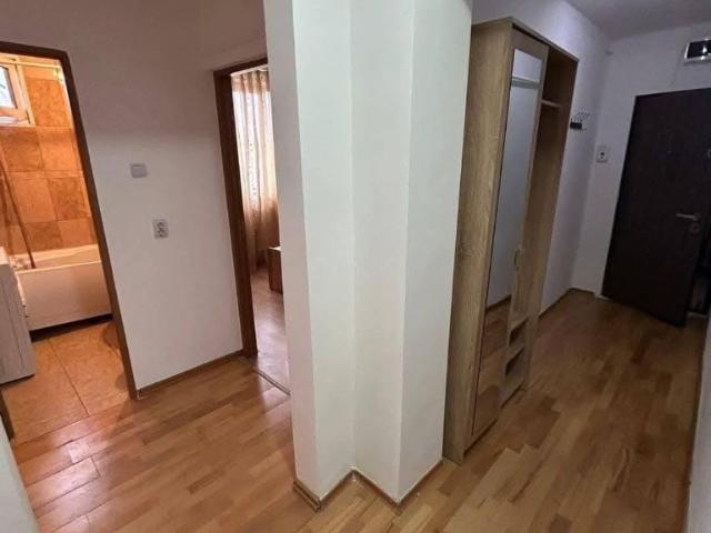 3 camere, apartament de vanzare Neamt judet, Roman 9278 •