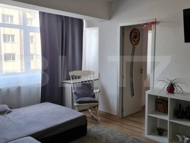 3 camere, apartament de vanzare Suceava judet, Burdujeni 8732 •