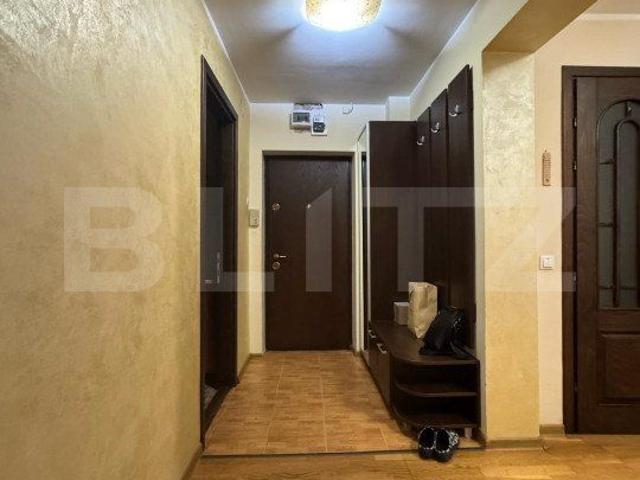3 camere, apartament de vanzare Suceava judet, Marasesti 9228 •