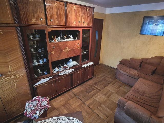 3 camere, apartament de vanzare Timis judet, Lugoj 9264 •
