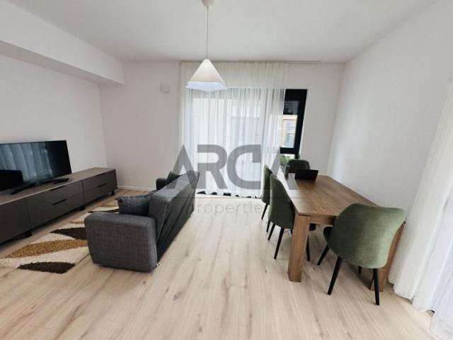 3 camere | Arcadia | Domenii | Metrou | Parcare