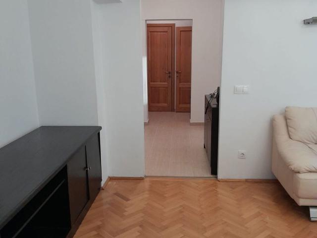 3 camere banu manta inchiriere piata victoriei locuinta