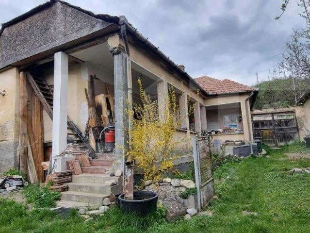 3 camere, casa de vanzare Alba judet, Aiud 8571 •