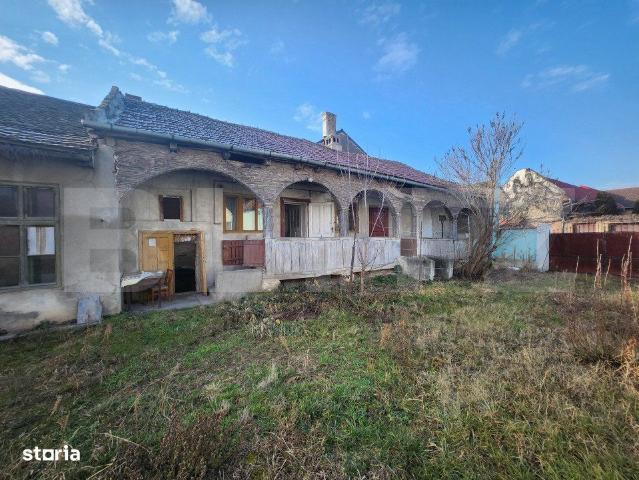 3 camere, casa de vanzare Alba judet, Maieri 9215 •