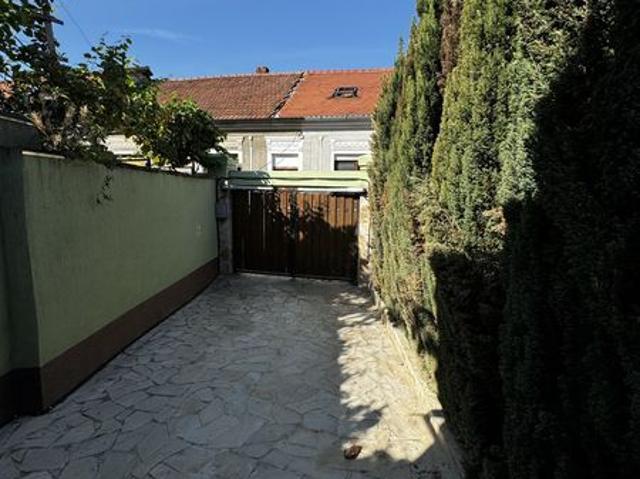 3 camere, casa de vanzare Bihor judet, Oradea 8871 •
