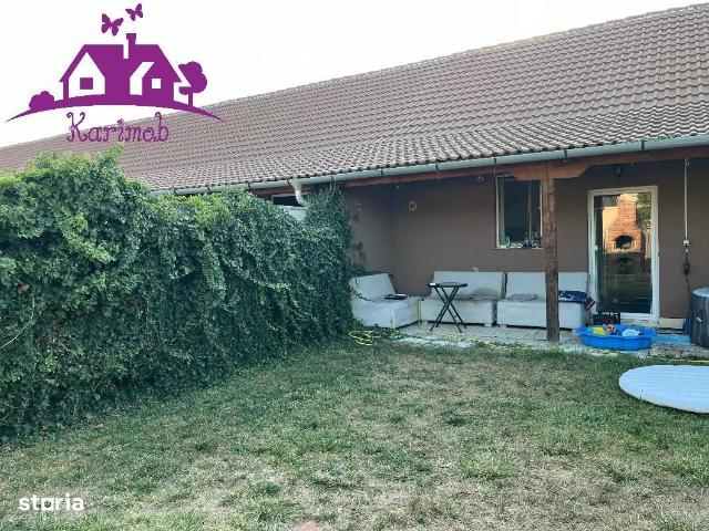 3 camere, casa de vanzare Bihor judet, Les 8893 •