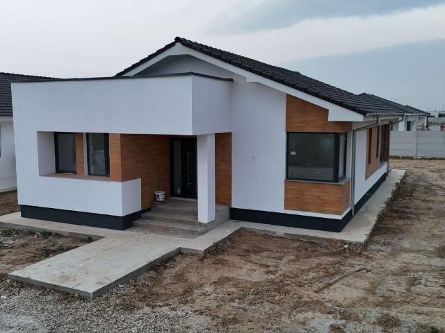 5 camere, casa de vanzare Bihor judet, Santandrei 9264 •