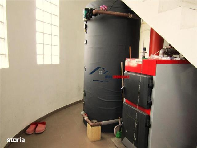 Cu mare potential! Vanzare Casa P+Pod si acoperis tip terasa in Ulmi