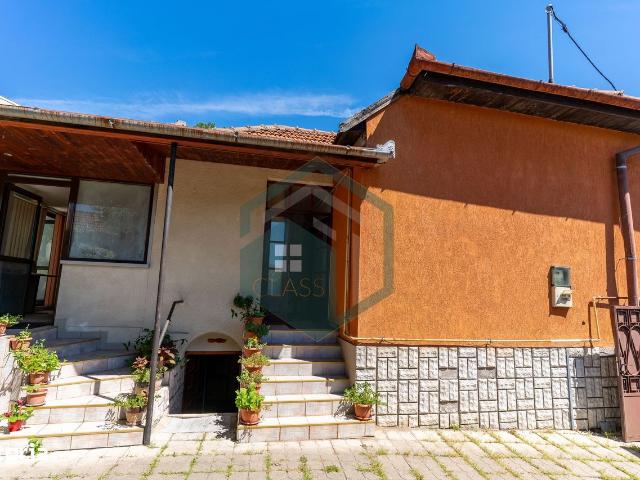 3 camere, casa de vanzare Hunedoara judet, Centrul Vechi 8841 •