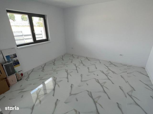 3 camere, casa de vanzare Iasi judet, Valea Ursului 7012 •
