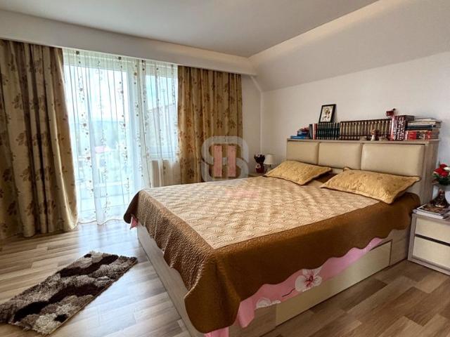 3 camere, casa de vanzare Sibiu judet, Bungard 8996 •