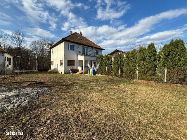 3 camere, casa de vanzare Sibiu judet, Dumbravii 8940 •
