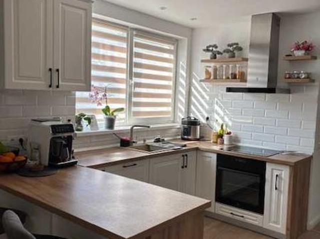 3 camere, casa de vanzare Sibiu judet, Selimbar 9275 •