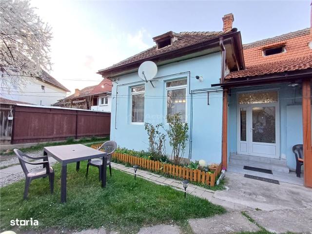 3 camere, casa de vanzare Sibiu judet, Turnisor 8587 •