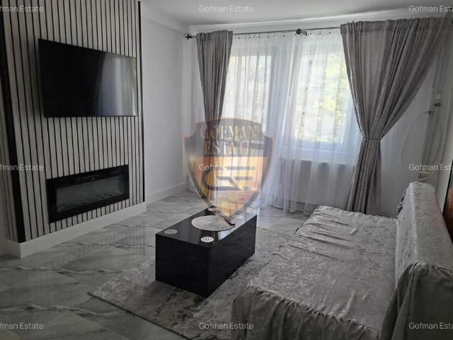 3 camere Central Traian vedere port renovat utilat mobilat gaz 3 balcoane et 3/8