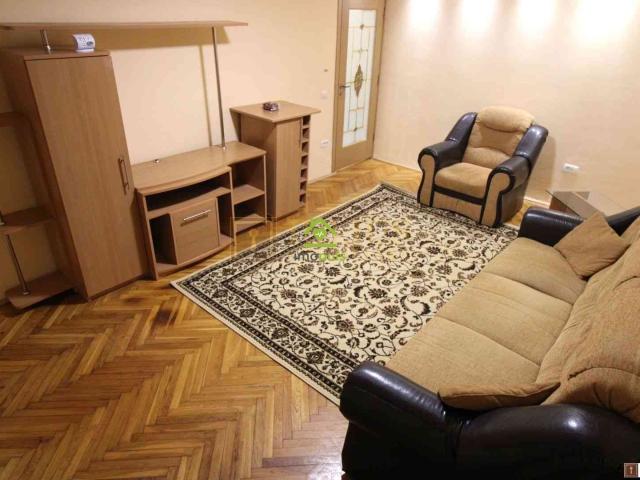 3 camere, centrala proprie, zona Soarelui