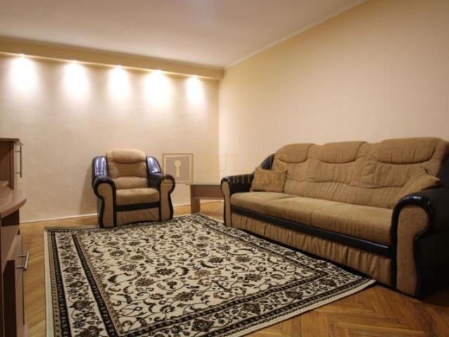 3 camere, centrala proprie, zona Soarelui