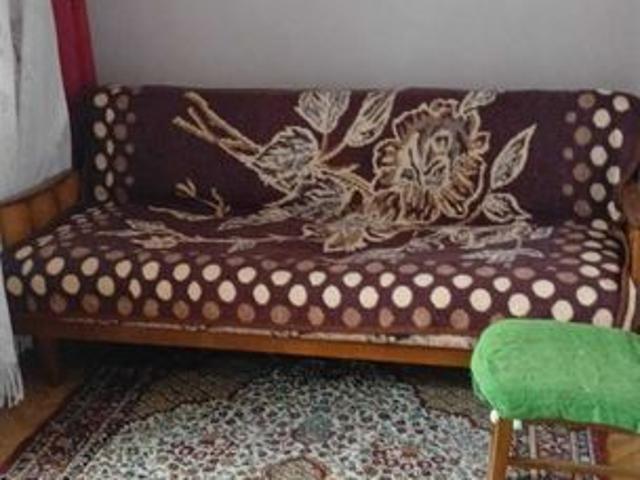 3 camere de inchiriat