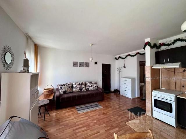 3 camere de inchiriat Floresti, 60 mp, 2 balcoane, parcare