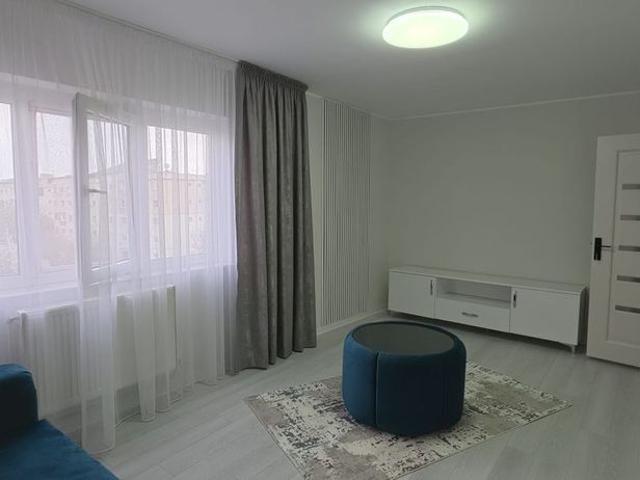 3 camere decomandat Str. Neagoe Voda,Mobilat & utilat nou