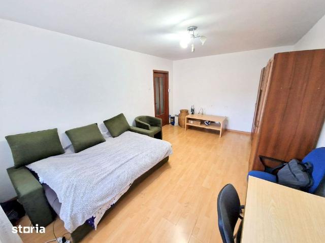 3 camere, decomandate, 2 bai, cu parcare, in Marasti, strada Gorunului