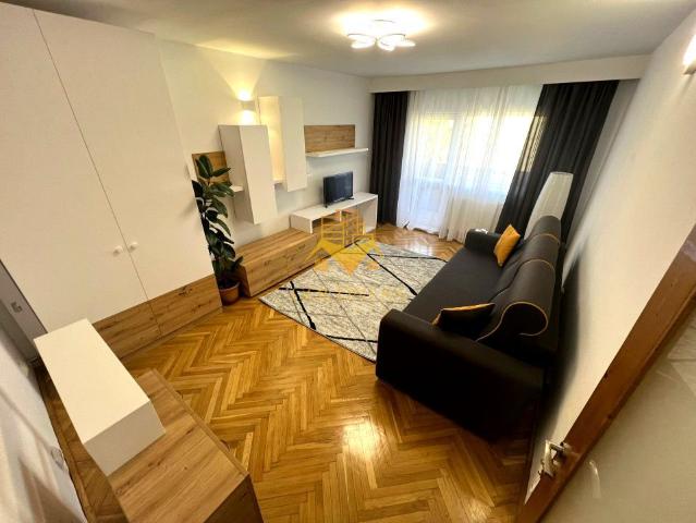 3 camere decomandate, UMF, USAMV, Regina Maria, Louis Pasteur, Zorilor