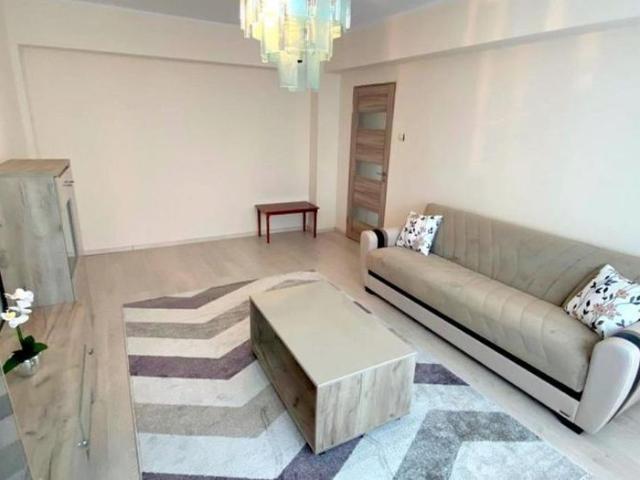 3 camere, decomandate, mobilat modern, in Gheorgheni, zona Piata Cipariu