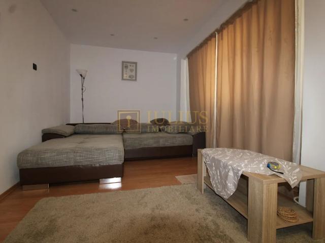 3 camere, etaj 1, centrala Complex Studențesc