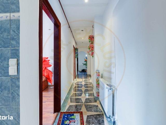 3 camere in vila interbelica Risc 2