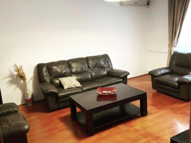 3 camere Mall Vitan