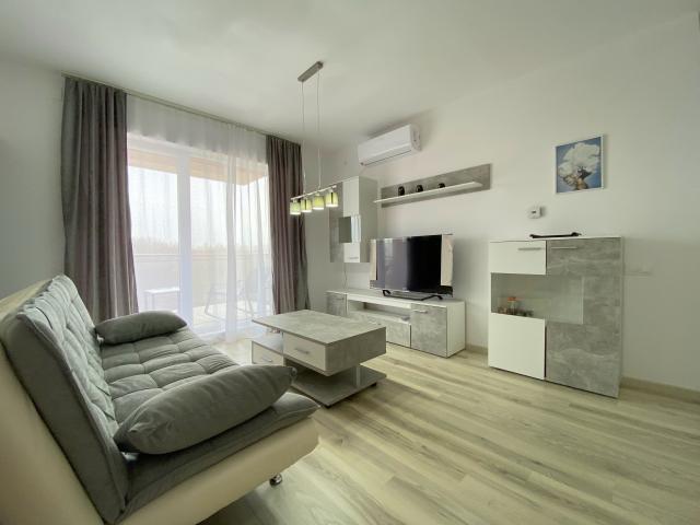 3 camere, mobilat, in zona Lipovei Padurea Verde