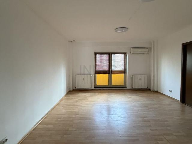 3 camere nemobilate 80mp pe Bd. Burebista | Piata Alba Iulia Dristor