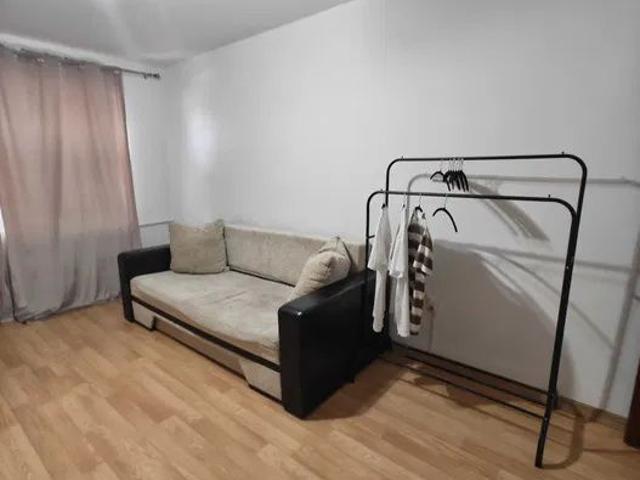 3 camere/ Pantelimon/ Mega Mall/A.C